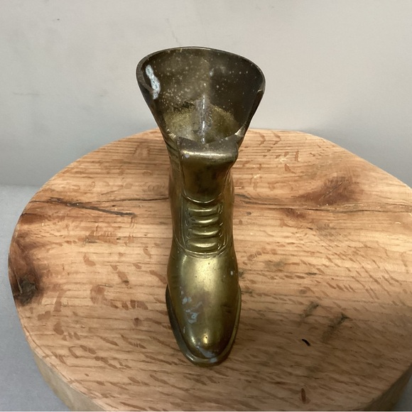 🟡 Vintage Solid Brass Boot Planter / Shelf Decor Piece - Patina - Rustic - Picture 2 of 11